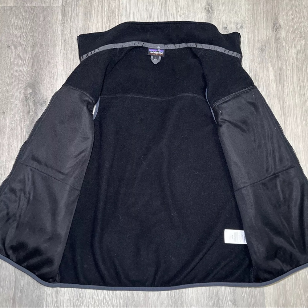 Patagonia Black Fleece Vest with Gray Trim - Picture 8 of 9